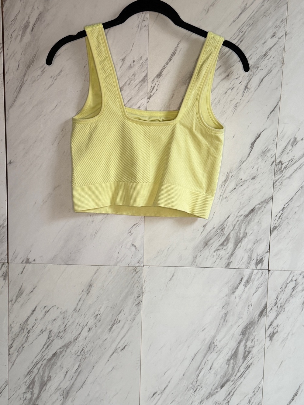 Bundle of 2 All In Motion Ribbed & Wild Fable Neon Crop Tops Sports Bras Medium - Picture 9 of 11